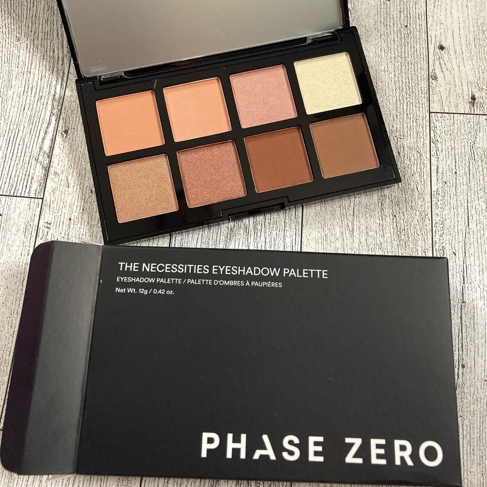 The Necessities Eyeshadow Palette